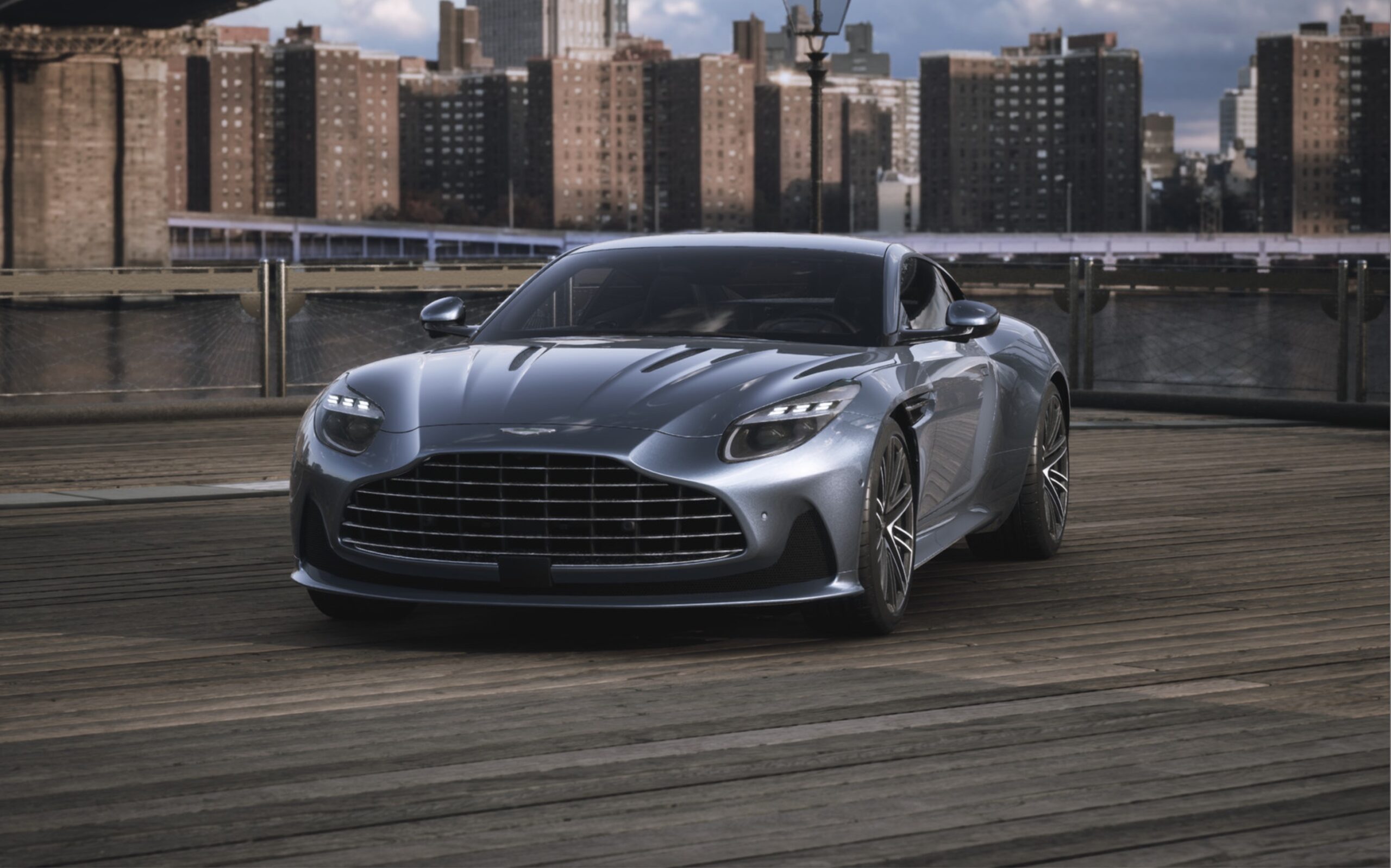 Aston Martin DB12 - 6