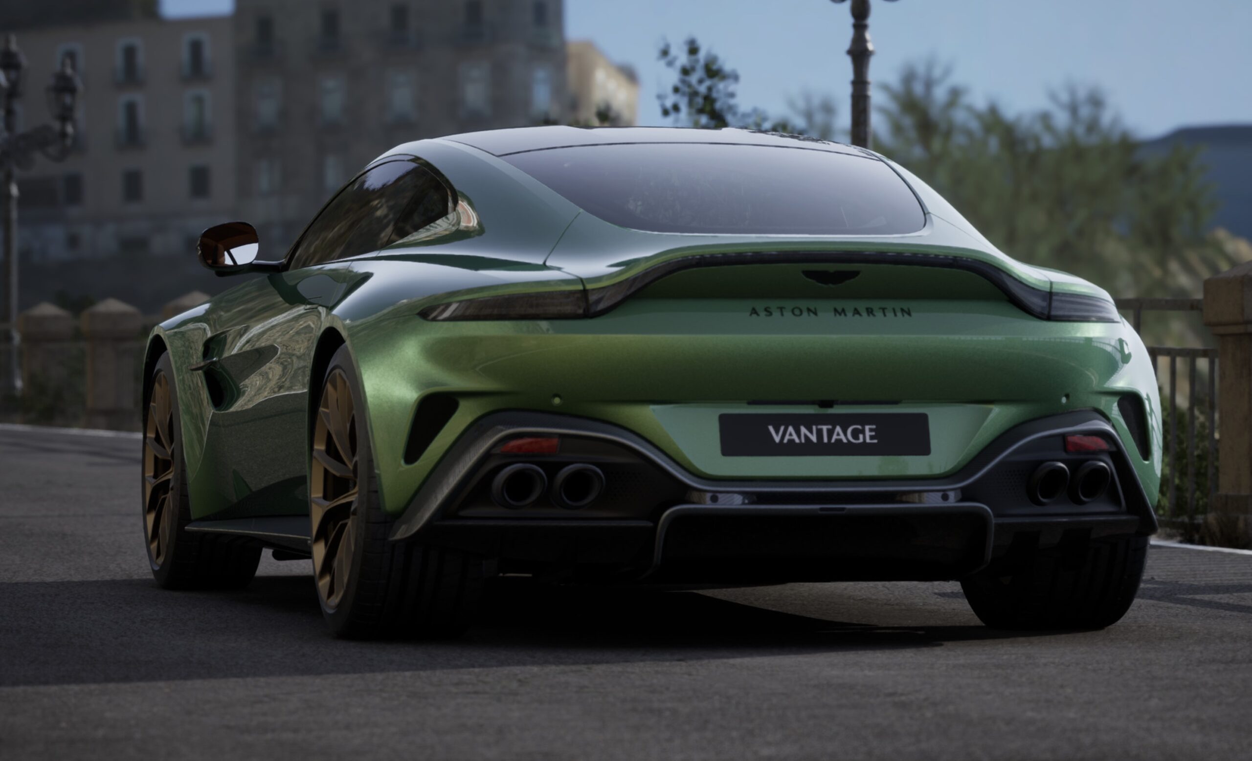 Aston Martin Vantage Coupé - 2