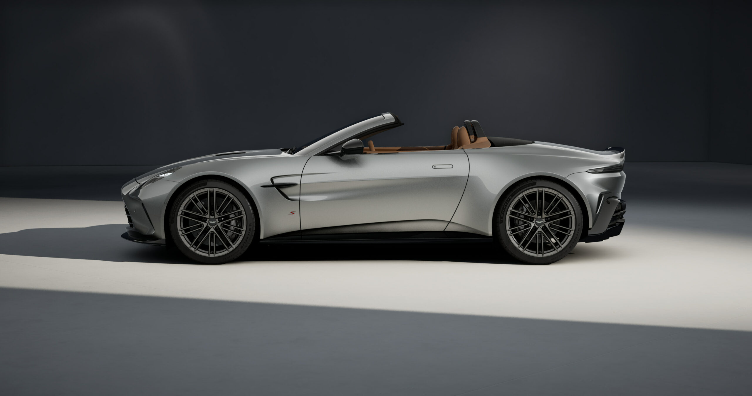 Ready2Drive Aston Martin Vantage S Roadster Aluminite Silver - 1