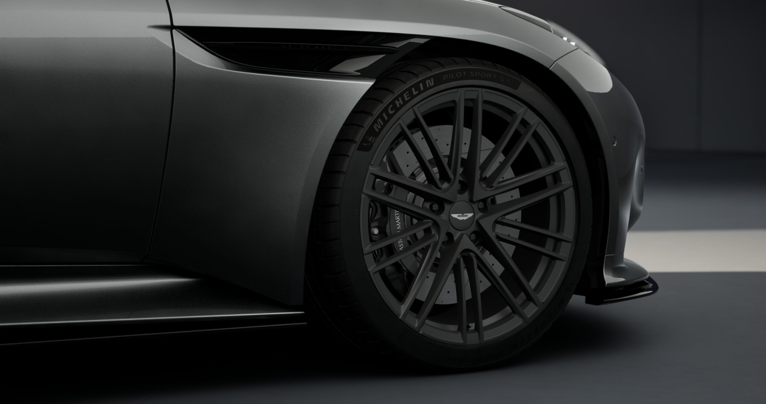 Ready2Drive Aston Martin DB12 Aluminite Silver - 7