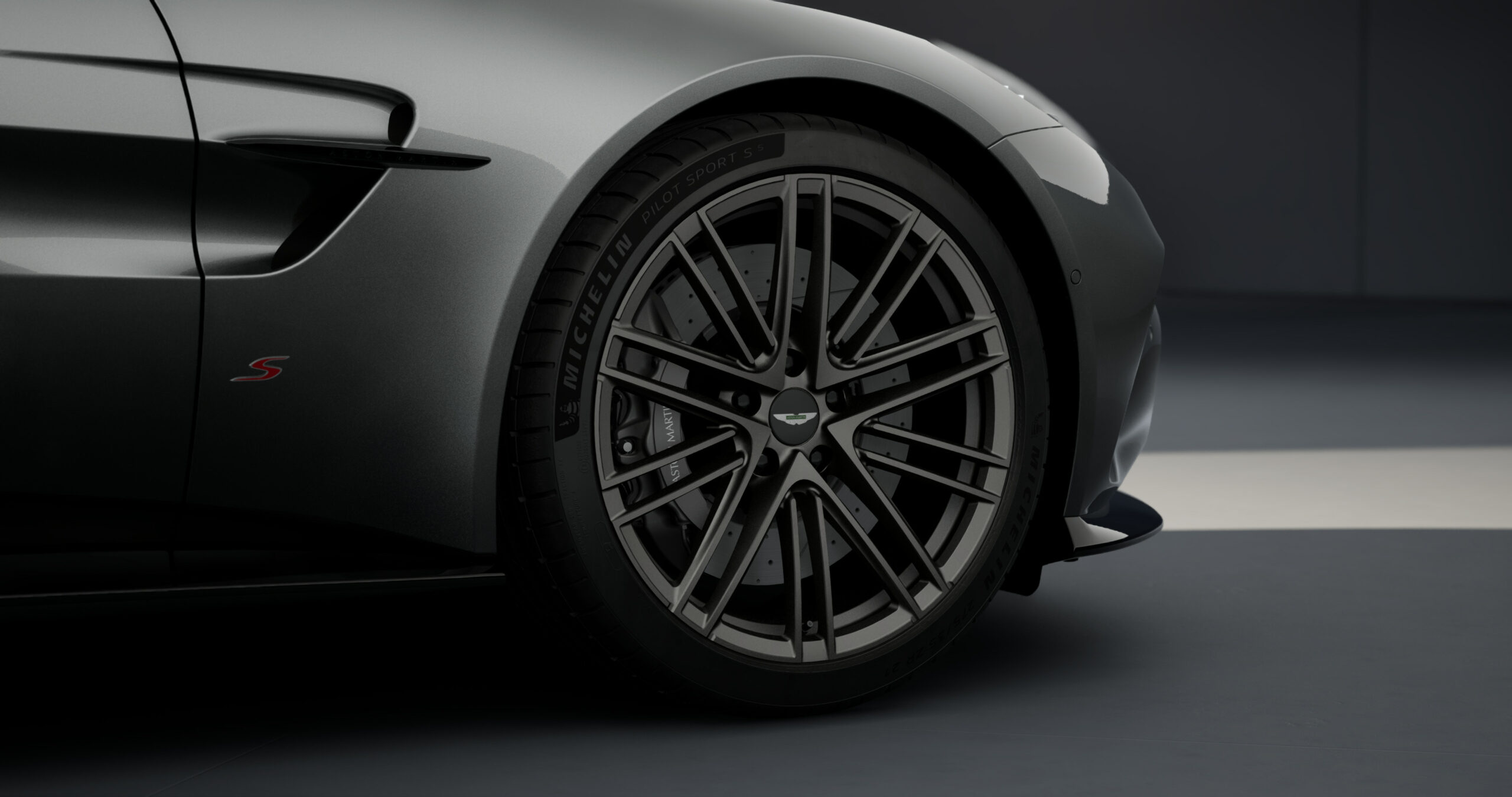 Ready2Drive Aston Martin Vantage S Roadster Aluminite Silver - 7