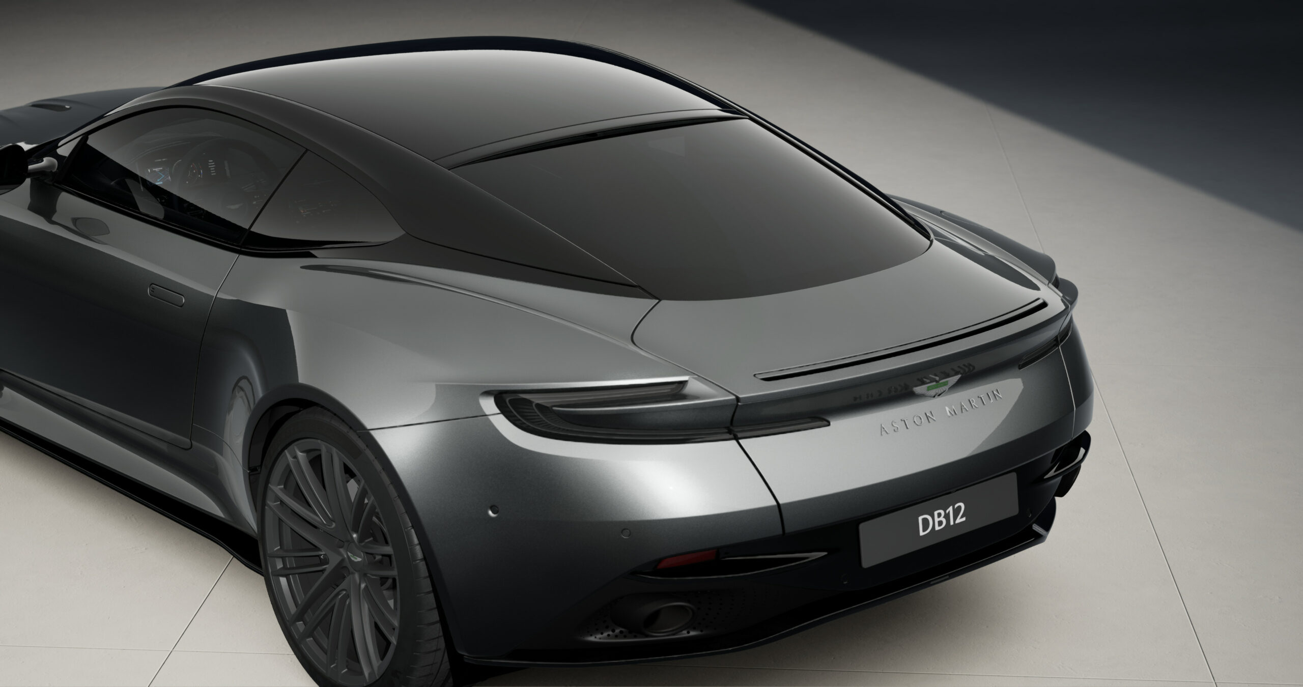 DB12 Aluminite Silver – Timeless – 5700 Km - 8