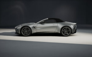 Aston Martin Vantage S Roadster Aluminite Silver - 2