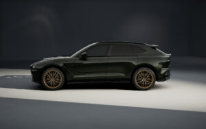 Reay2Drive – DBX S Minotaur Green - 2