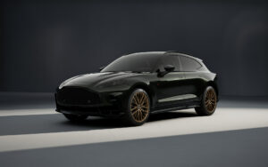 Reay2Drive – DBX S Minotaur Green - 0