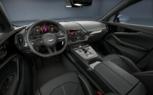 Reay2Drive – DBX S Minotaur Green - 8