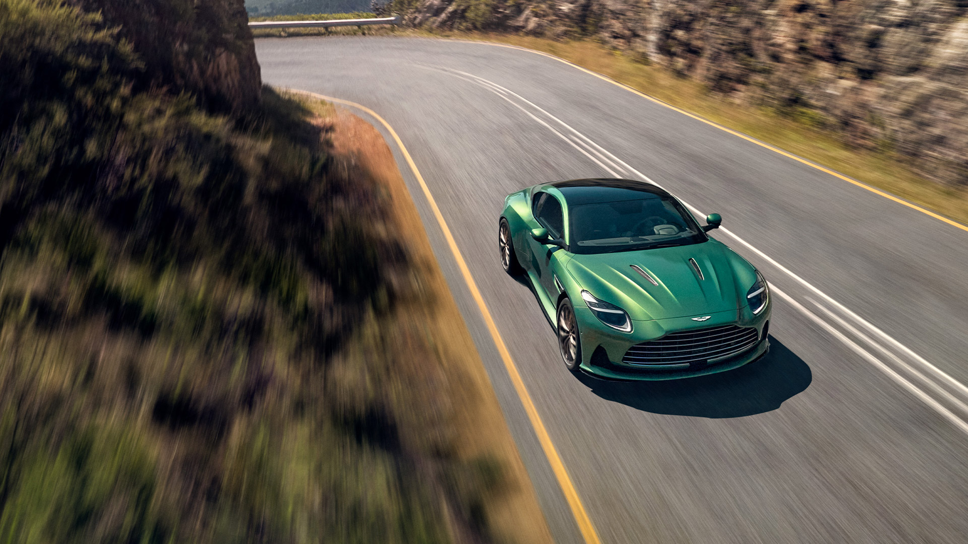 DB12 Coupé
